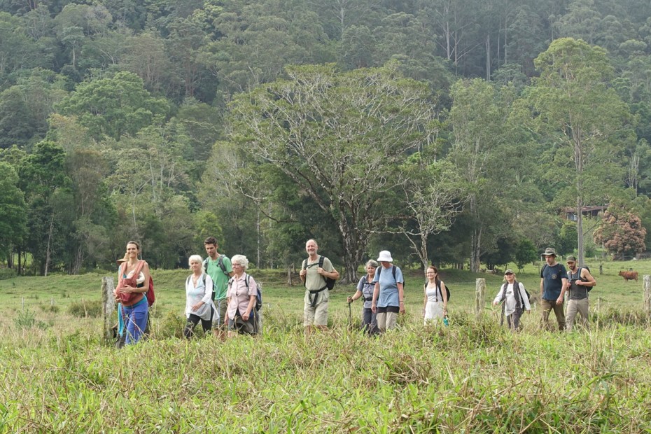 Hugh-Nans-arrival-814